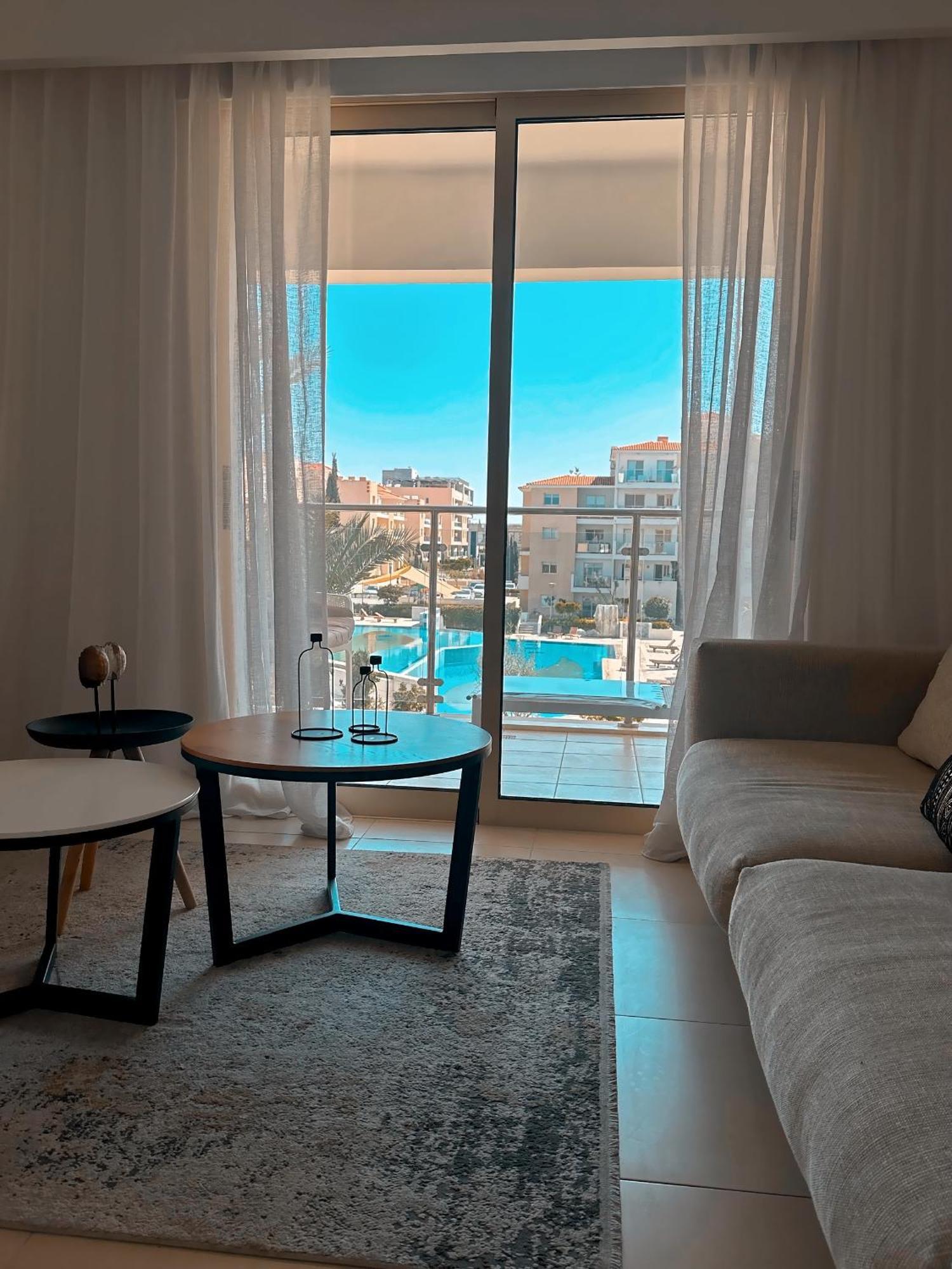 Апартаменты Elysia Park Ameliya 202 Пафос Экстерьер фото